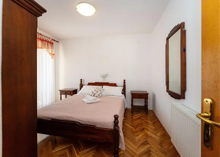 My Dalmatia - House 別荘 プリヴラカ
