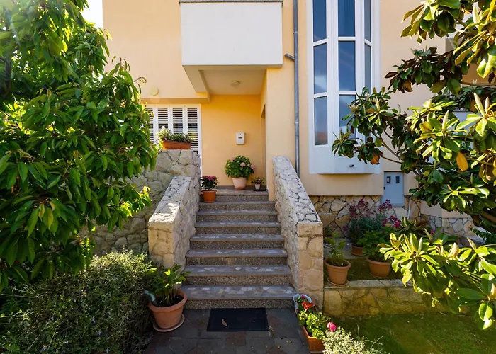 My Dalmatia - House 別荘 プリヴラカ